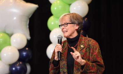 martha ellis presents at awards ceremony